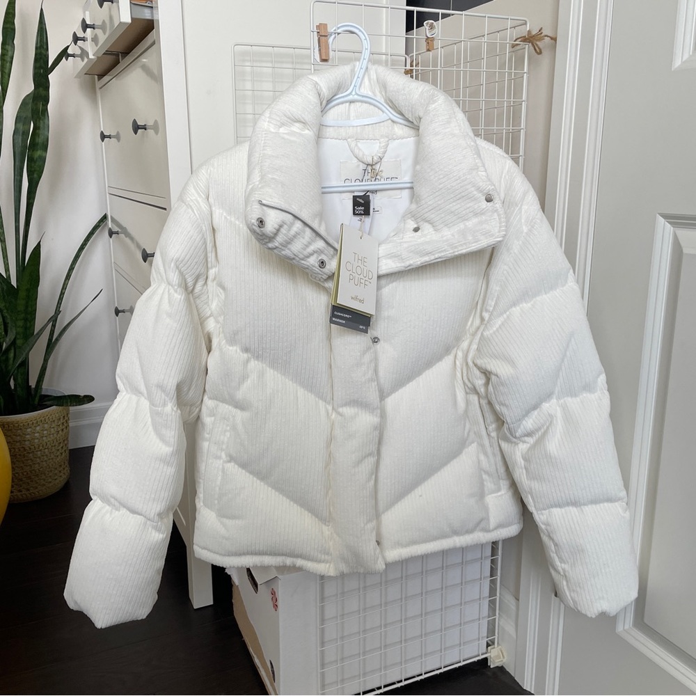 NWT Aritzia Wilfred The Cloud Puff French Corduroy Goose Down Puffer Jac…
